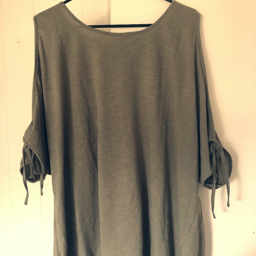 Essentials by ABS Top with Open Shoulders